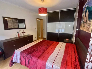 Apartamento T3 para Venda em Braga (Maximinos, Sé e Cividade)