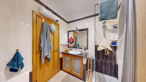 Apartamento T1 para Venda em Ferragudo