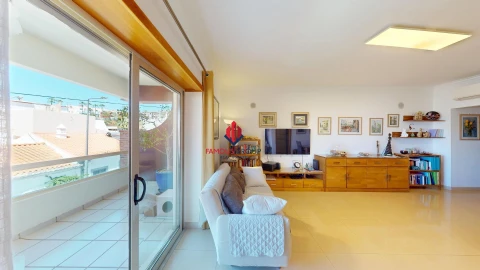 Apartamento T1 para Venda em Ferragudo