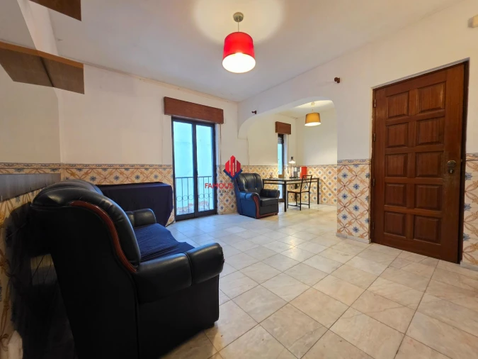 Prédio para Venda em Lagos (São Sebastião e Santa Maria) Foto 24