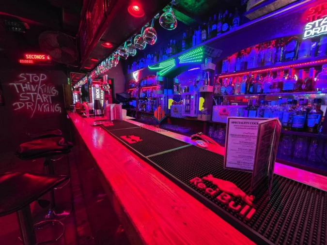 Prédio para Venda em Lagos (São Sebastião e Santa Maria) Foto 4