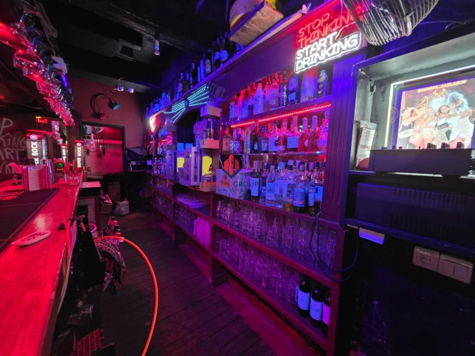 Prédio para Venda em Lagos (São Sebastião e Santa Maria) Foto 5