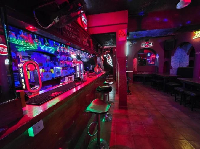 Prédio para Venda em Lagos (São Sebastião e Santa Maria) Foto 6