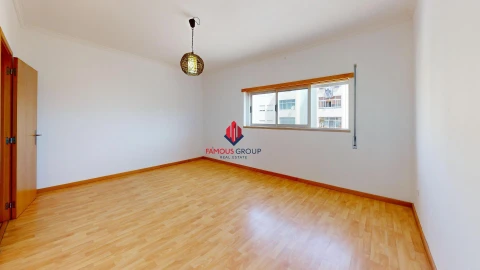 Apartamento T2 para Venda em Portimão