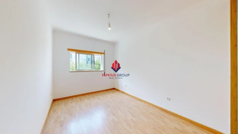 Apartamento T2 para Venda em Portimão