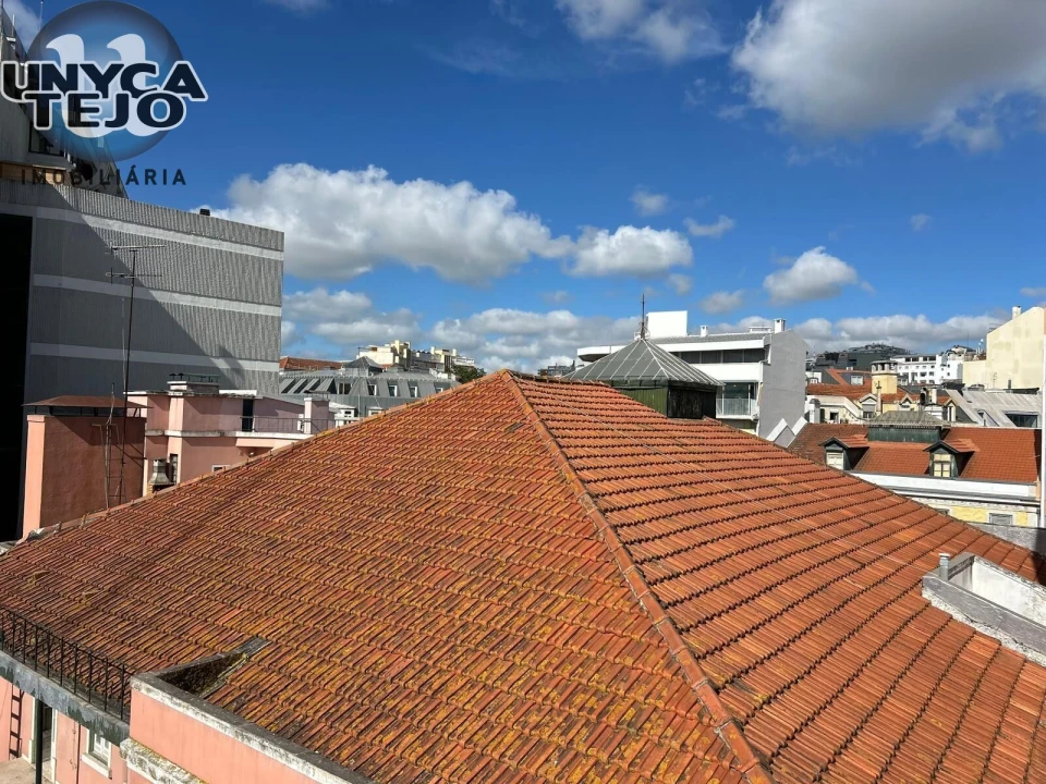 Escritório para Arrendamento em Santo António Foto 16