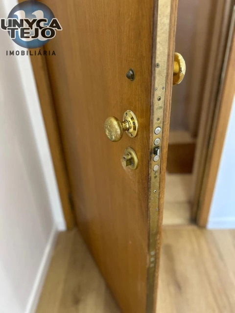 Escritório para Arrendamento em Santo António