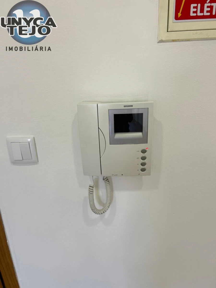 Escritório para Arrendamento em Santo António Foto 15