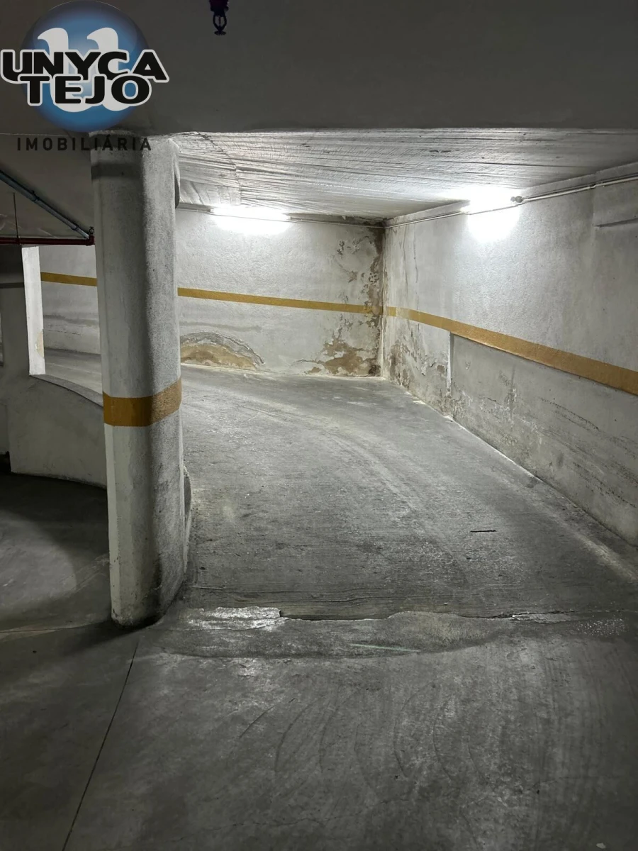 Escritório para Arrendamento em Santo António Foto 17