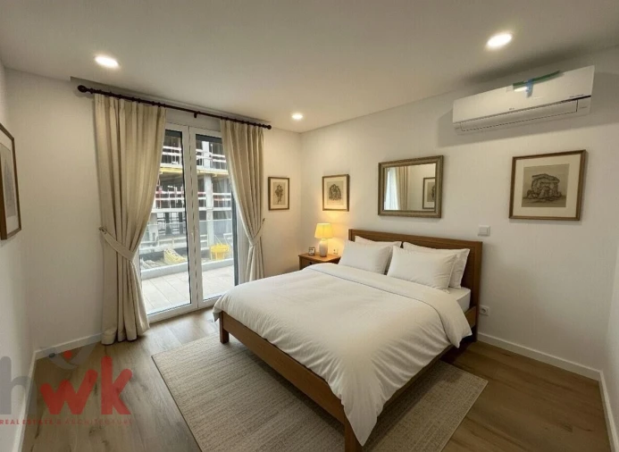 Apartamento T2 para Venda em Santo Antonio dos Olivais Foto 30