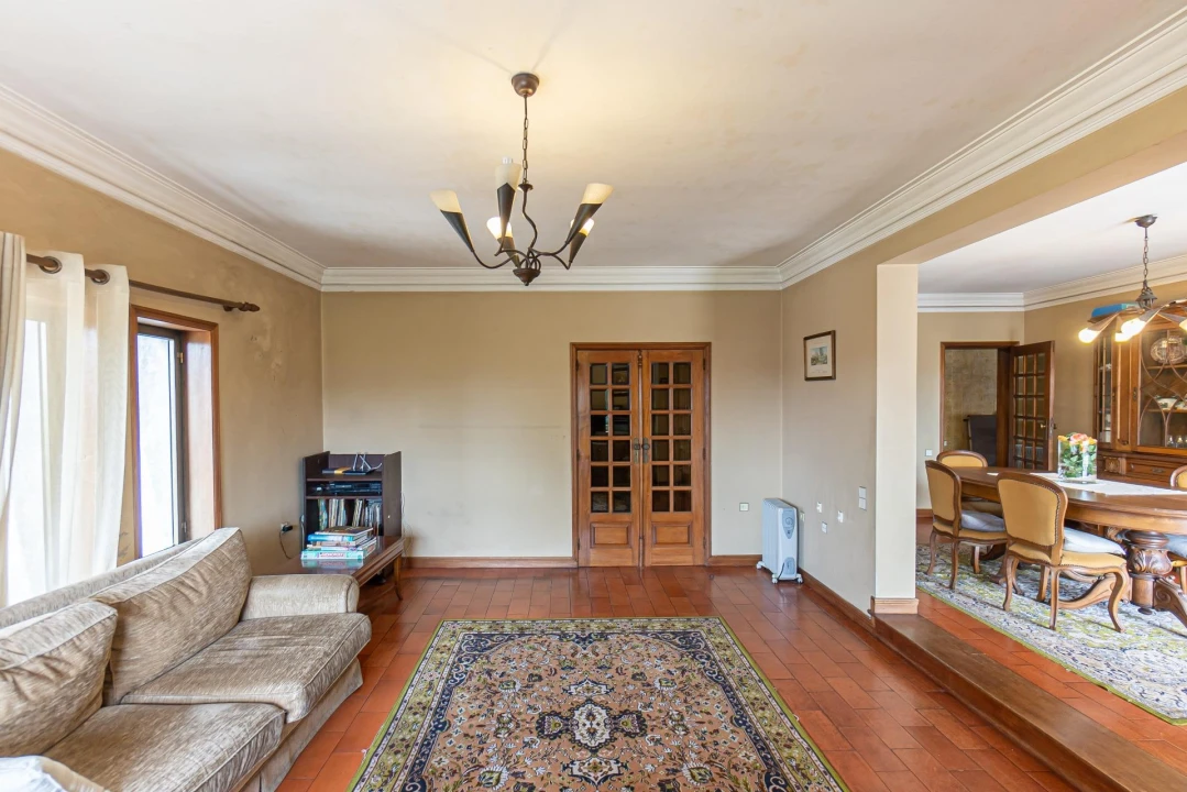 Moradia T5 para Venda em Freamunde Foto 1