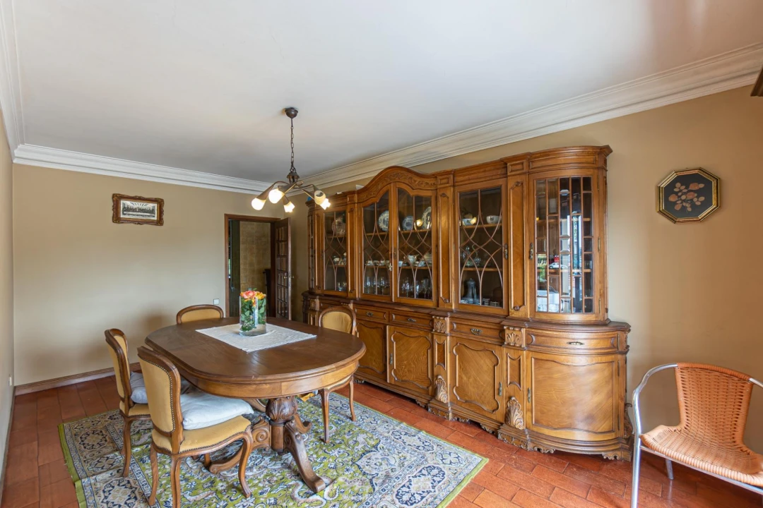 Moradia T5 para Venda em Freamunde Foto 9