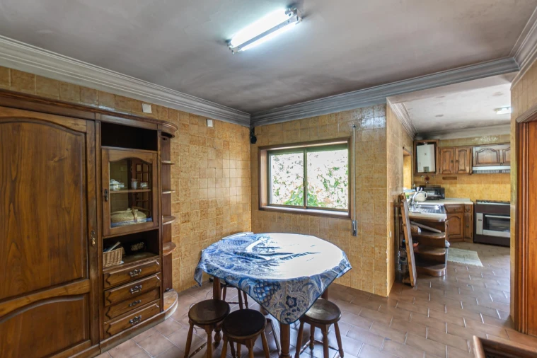 Moradia T5 para Venda em Freamunde Foto 17