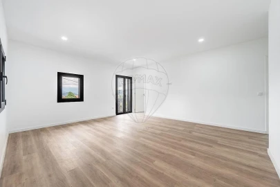 Moradia T3 para Venda em Vilela