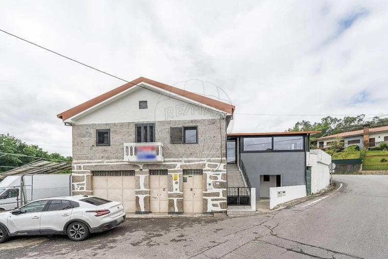 Moradia T3 para Venda em Vilela Foto 4