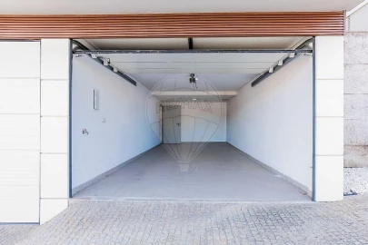 Apartamento T3 para Venda em Povoa de Lanhoso (N. Senhora do Amparo)