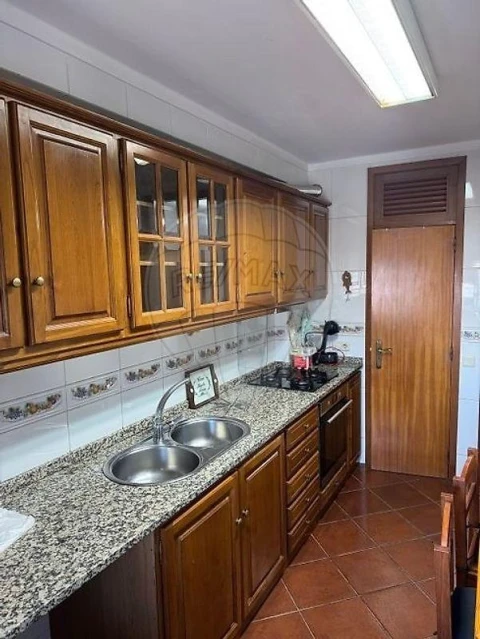 Apartamento T2 para Venda em Braga (Maximinos, Sé e Cividade)