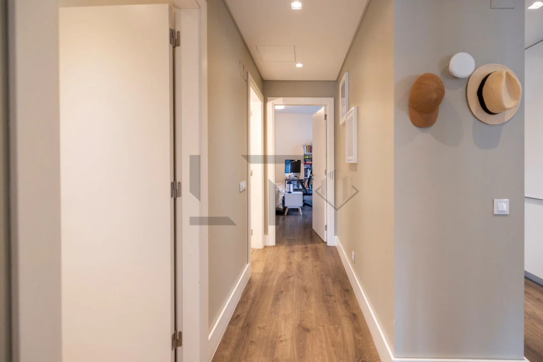 Apartamento T3 para Venda em Santa Maria Maior Foto 9