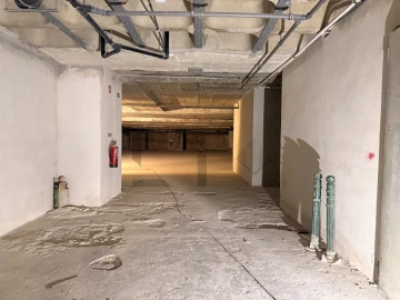 Loja para Arrendamento em Avenidas Novas