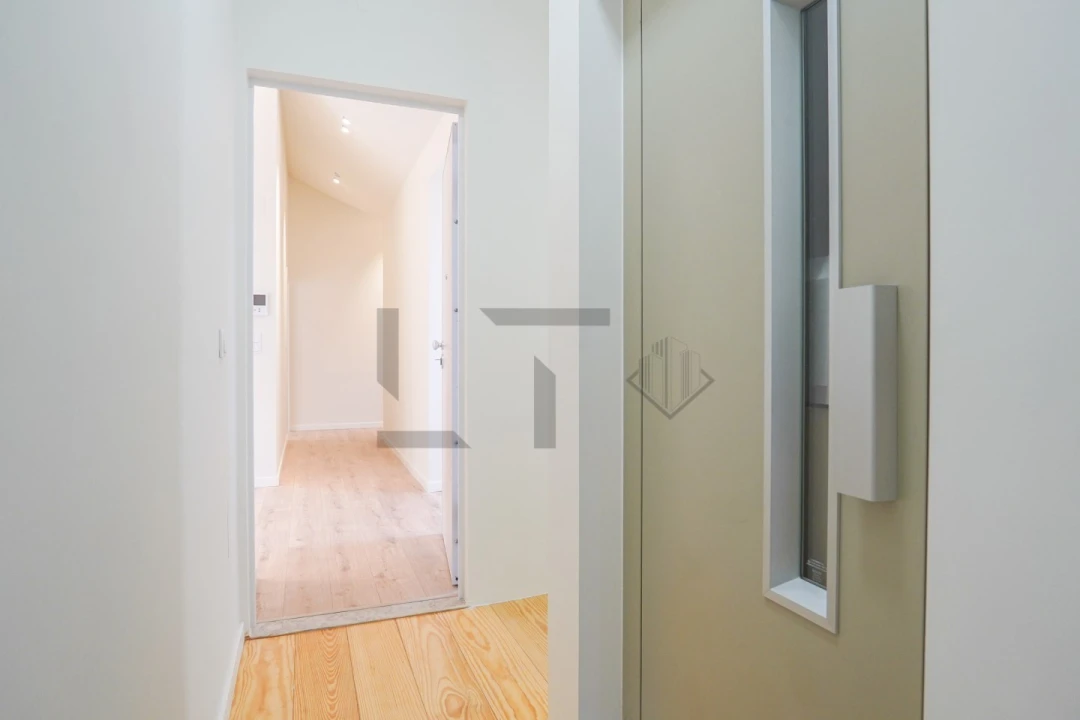 Apartamento T2 para Venda em São Domingos de Benfica Foto 16
