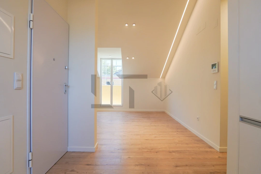 Apartamento T2 para Venda em São Domingos de Benfica Foto 18