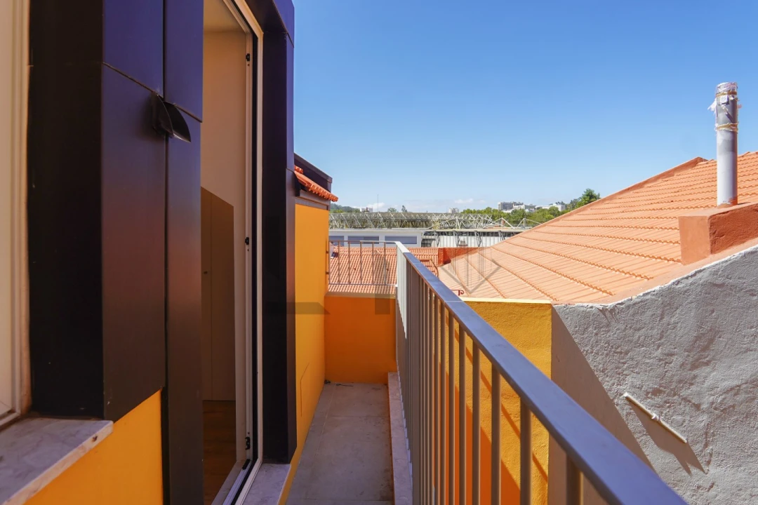 Apartamento T2 para Venda em São Domingos de Benfica Foto 29