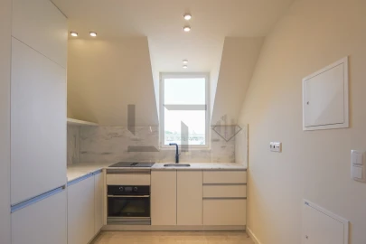 Apartamento T2 para Venda em São Domingos de Benfica