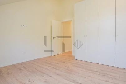 Apartamento T2 para Venda em São Domingos de Benfica