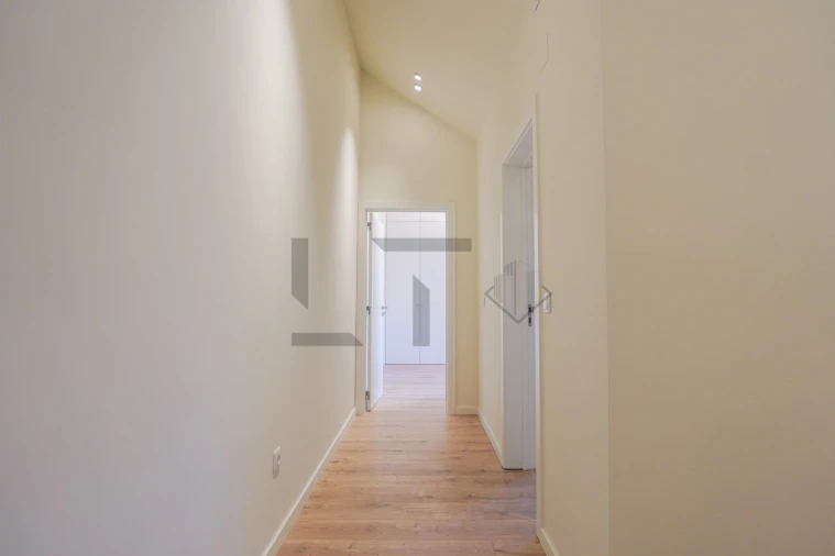 Apartamento T2 para Venda em São Domingos de Benfica Foto 19