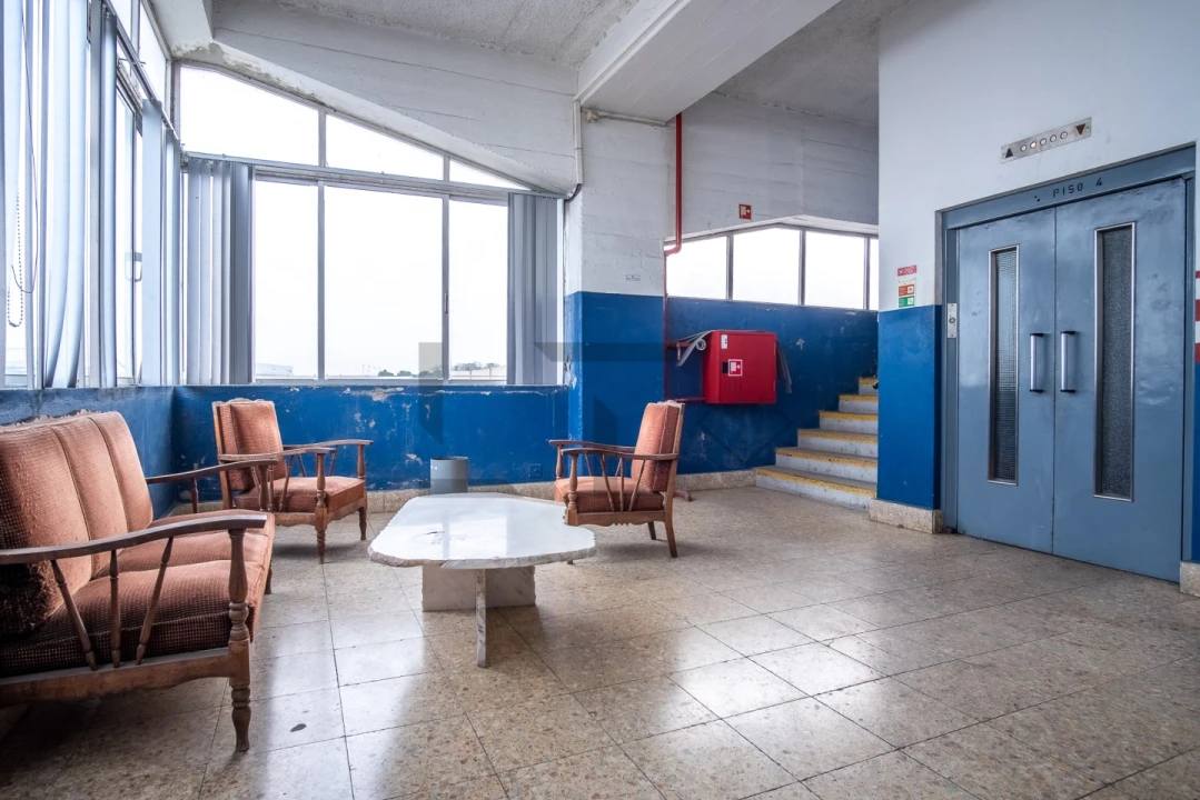 Armazém para Arrendamento em Sacavém e Prior Velho Foto 35