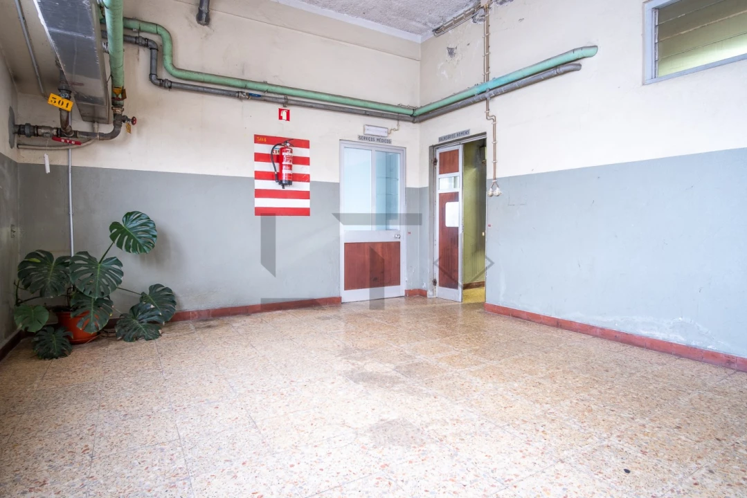 Armazém para Arrendamento em Sacavém e Prior Velho Foto 36