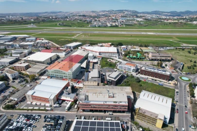 Armazém para Arrendamento em Sacavém e Prior Velho