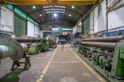 Armazém para Arrendamento em Sacavém e Prior Velho