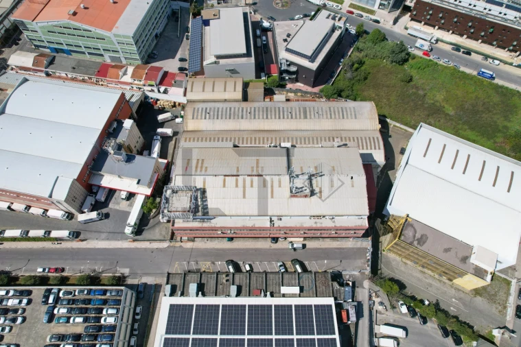 Armazém para Arrendamento em Sacavém e Prior Velho Foto 2