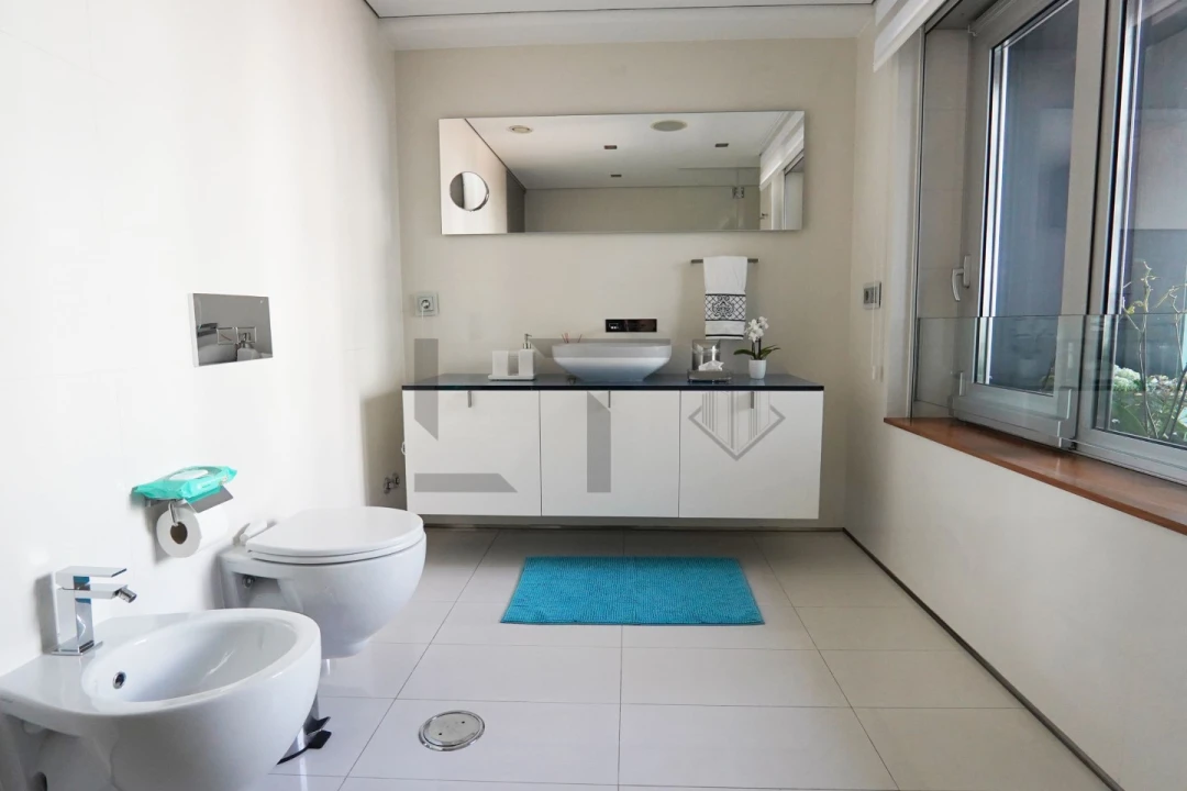 Apartamento T5 para Venda em Avenidas Novas Foto 59