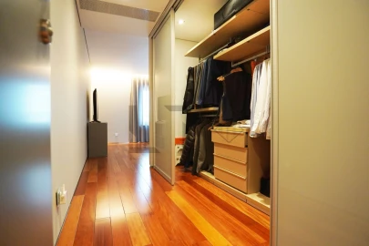Apartamento T5 para Venda em Avenidas Novas