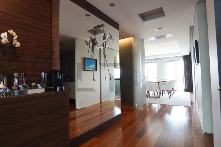 Apartamento T5 para Venda em Avenidas Novas Foto 21