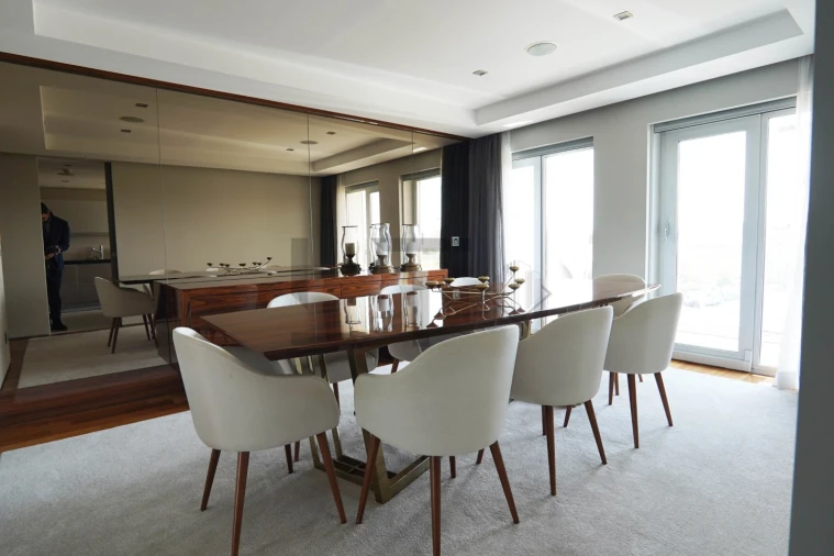 Apartamento T5 para Venda em Avenidas Novas Foto 23
