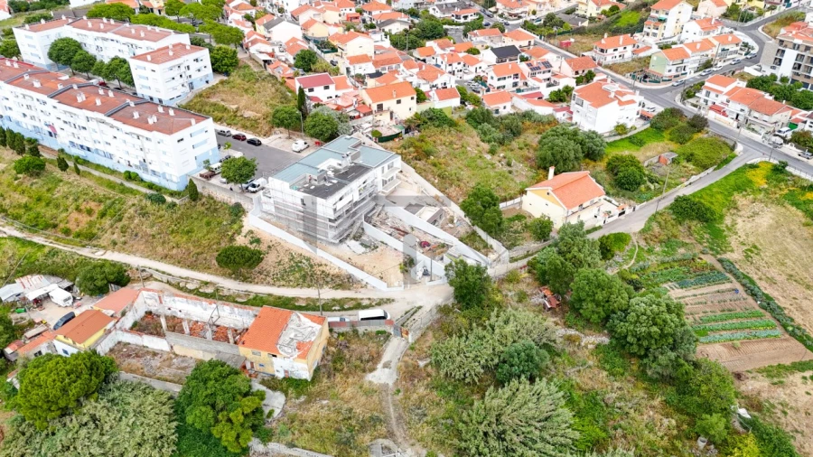 Moradia T3 para Venda em São Domingos de Rana Foto 32