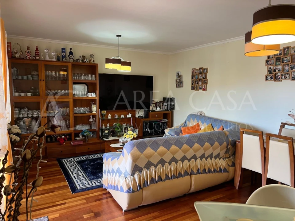 Apartamento T3 para Venda em Santa Cruz Foto 4