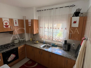 Apartamento T3 para Venda em Santa Cruz