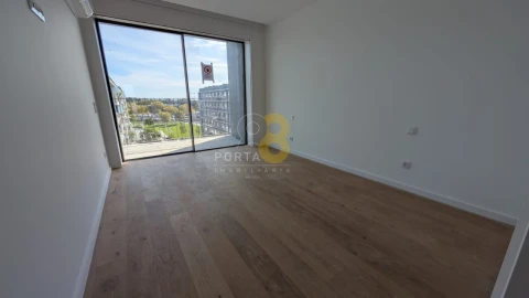 Apartamento T4 para Venda em Matosinhos e Leça da Palmeira