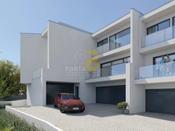 Moradia T3 para Venda em Gondomar (São Cosme), Valbom e Jovim