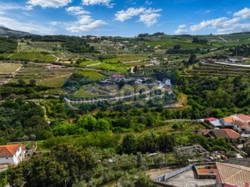 Moradia T3 para Venda em Lamego (Almacave e Sé)