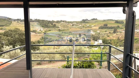 Moradia T3 para Venda em Lamego (Almacave e Sé)