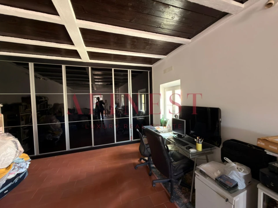 Moradia T4 para Venda em Areeiro Foto 16