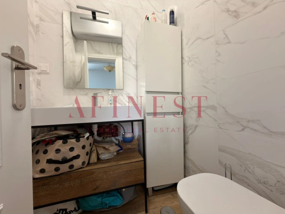 Moradia T4 para Venda em Areeiro Foto 13