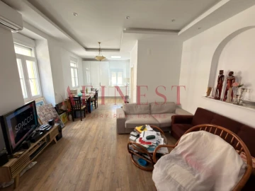 Moradia T4 para Venda em Areeiro