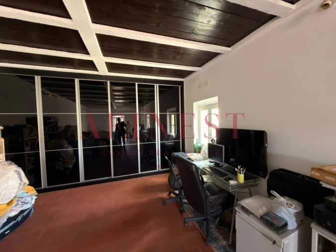 Moradia T4 para Venda em Areeiro Foto 16