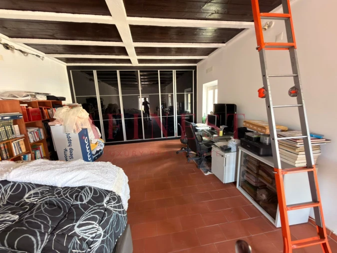 Moradia T4 para Venda em Areeiro Foto 14